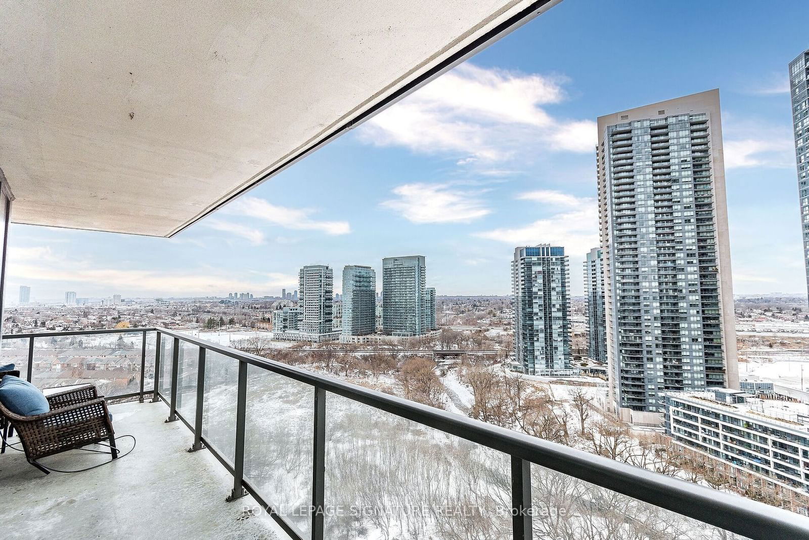 Beyond The Sea - North Tower, Etobicoke, Toronto