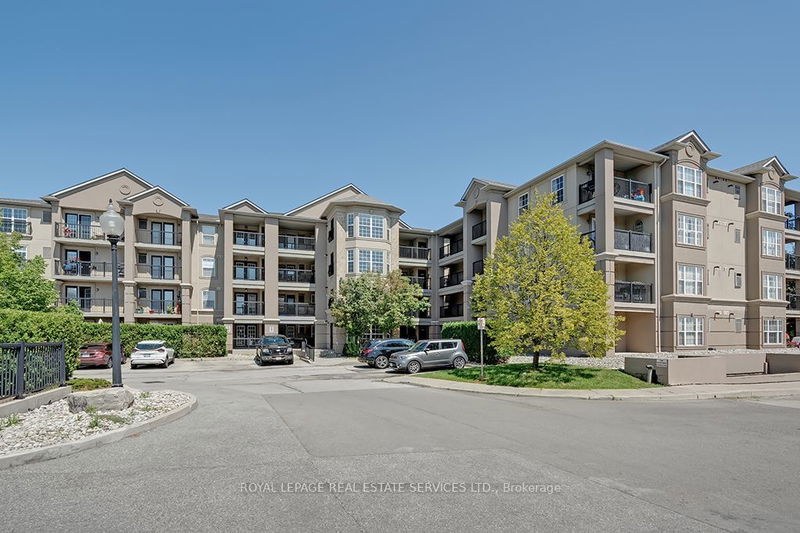 2055 Appleby Line, unit 413 for rent