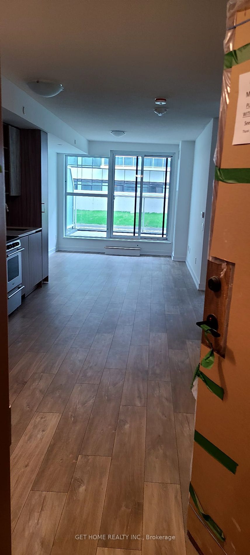 251 Manitoba St, unit 303 for rent