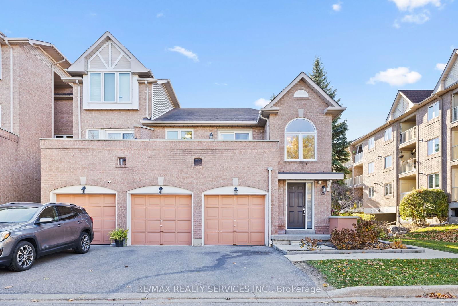 Sandalwood Townhomes, Mississauga, Toronto