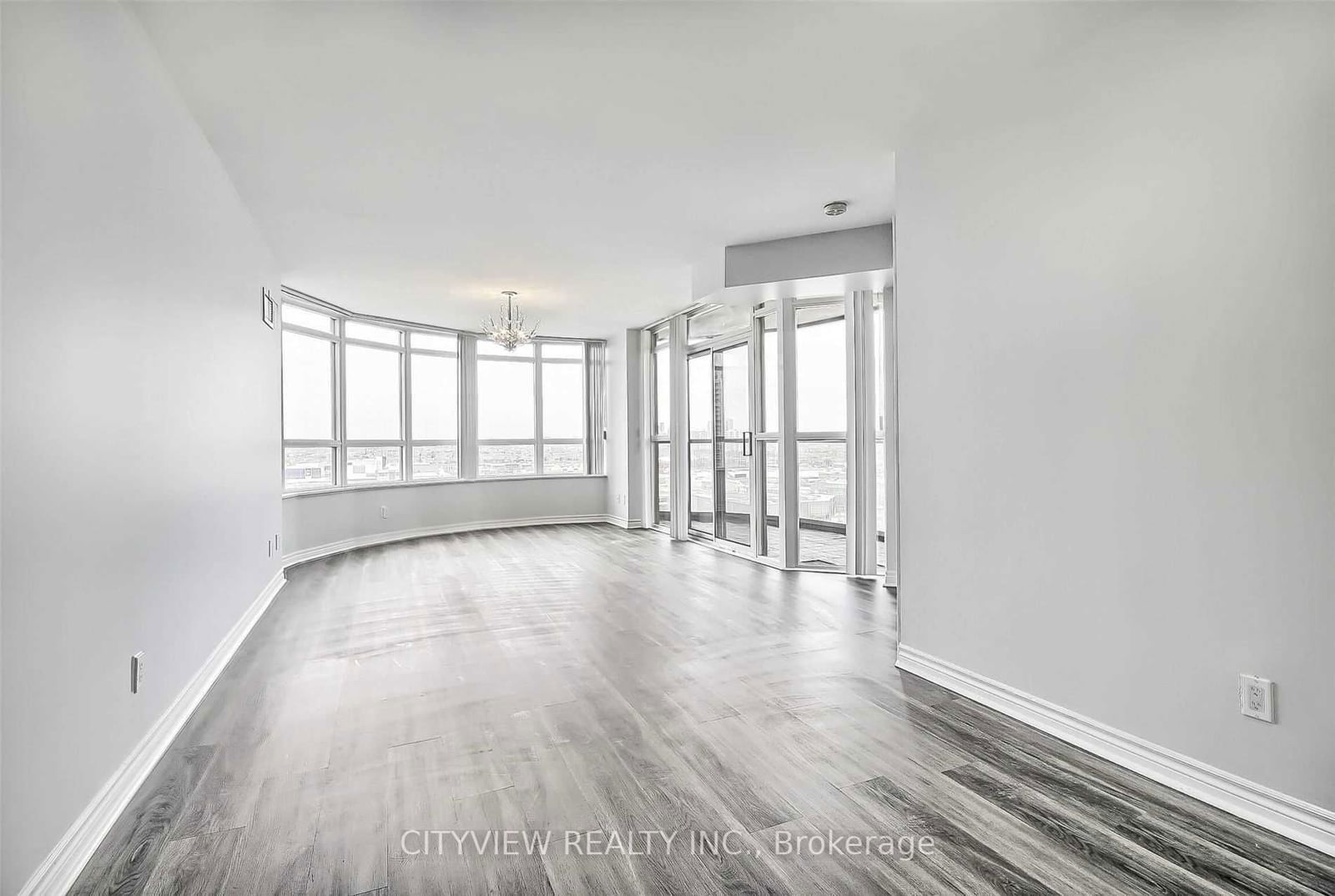 3888 Duke of york Blvd, unit 2020 for rent