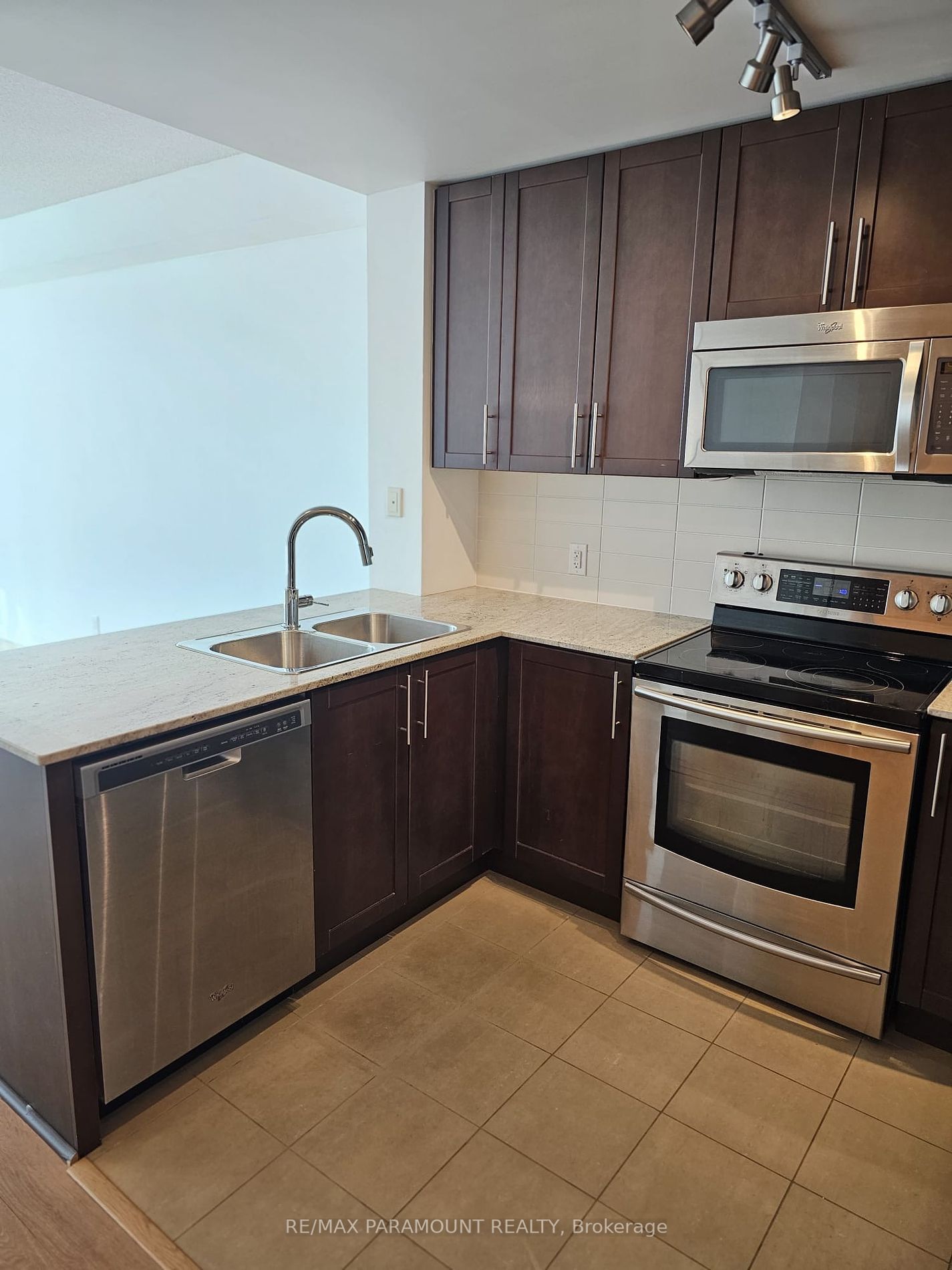 3985 Grand Park Dr, unit 1703 for rent