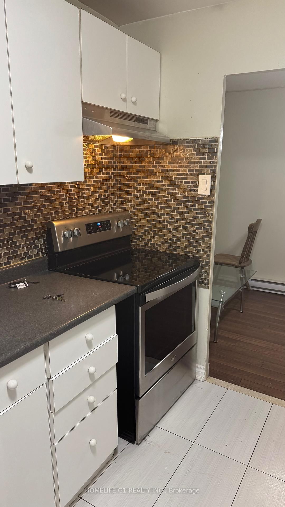 1660 Bloor St, unit 212 for rent