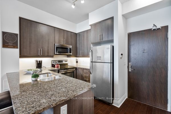 1185 The Queensway, unit 517 for sale