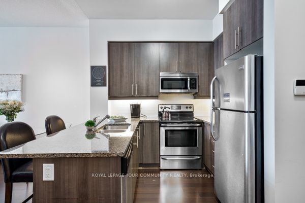 1185 The Queensway, unit 517 for sale