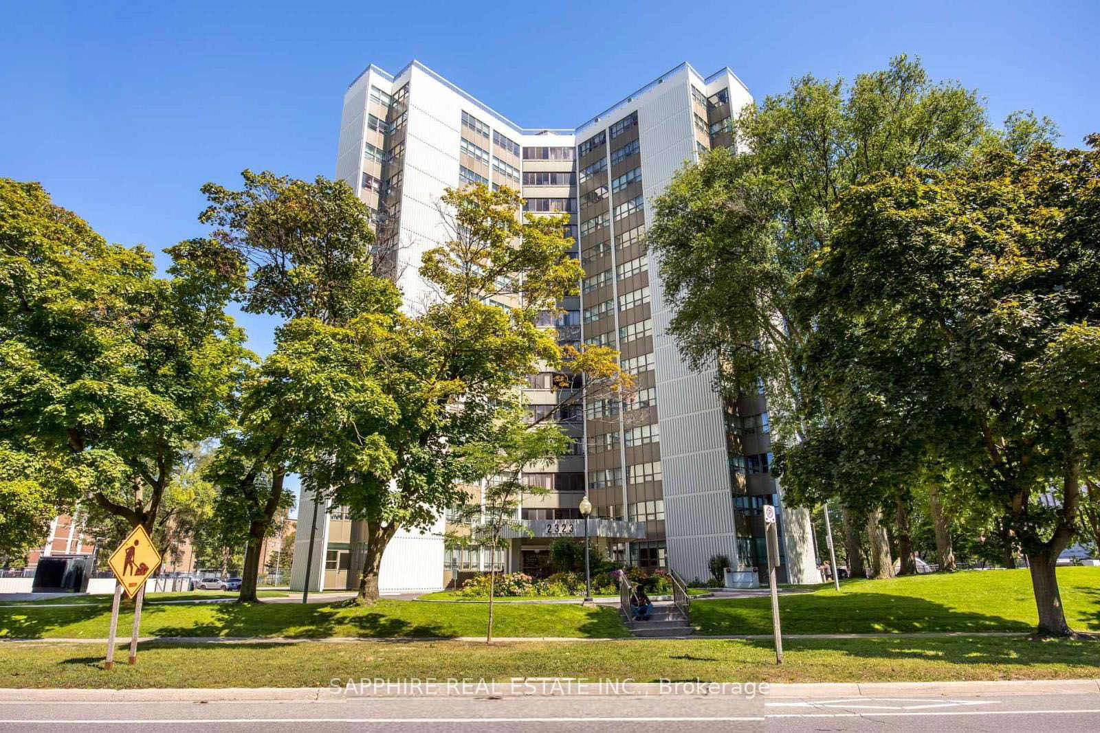 2323 Confederation Pkwy S, unit 1207 for sale