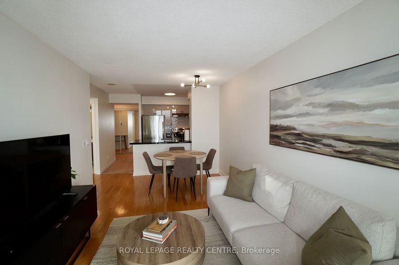 225 Sherway Gardens Rd, unit 601 for rent