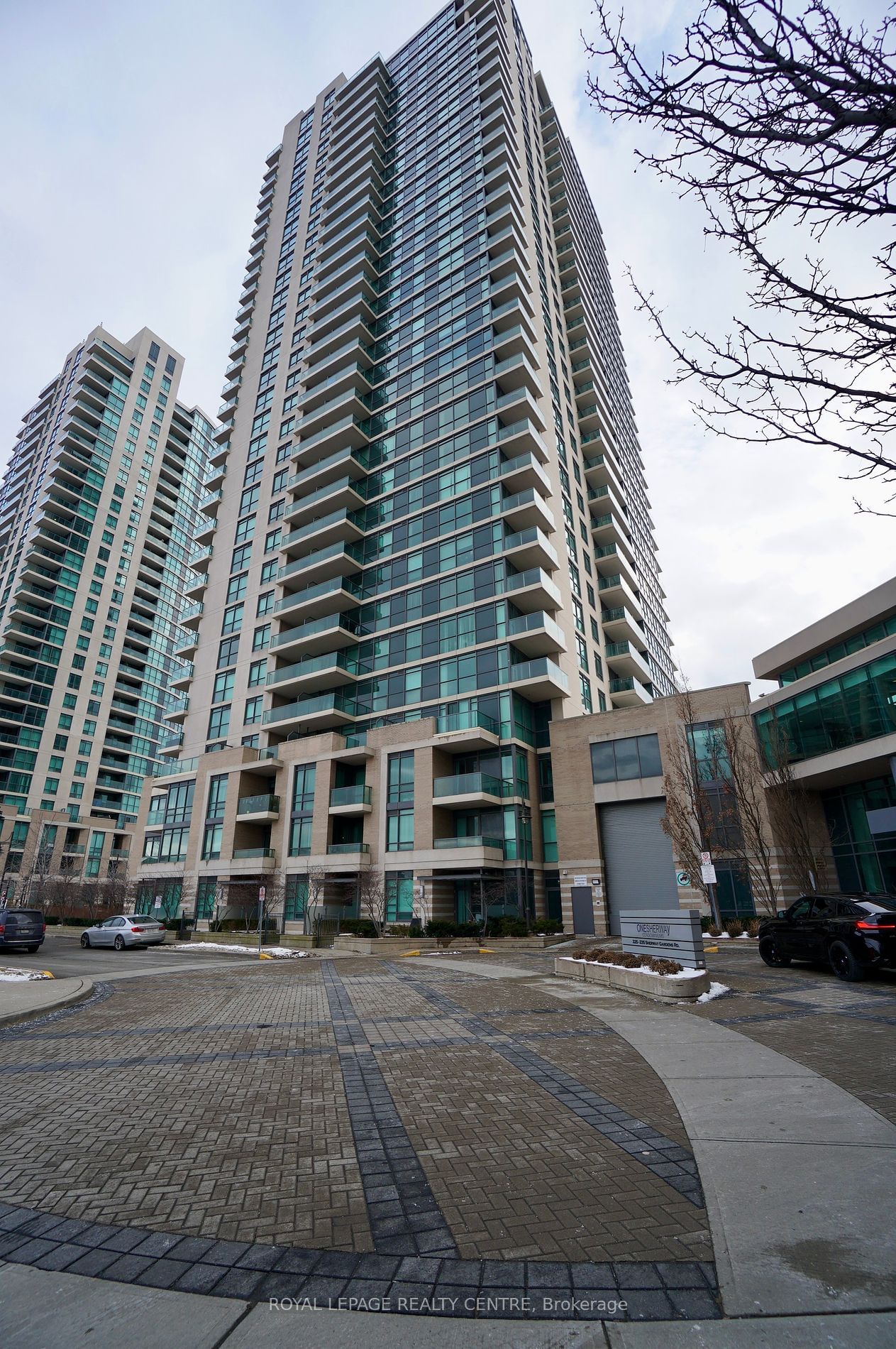 225 Sherway Gardens Rd, unit 601 for rent