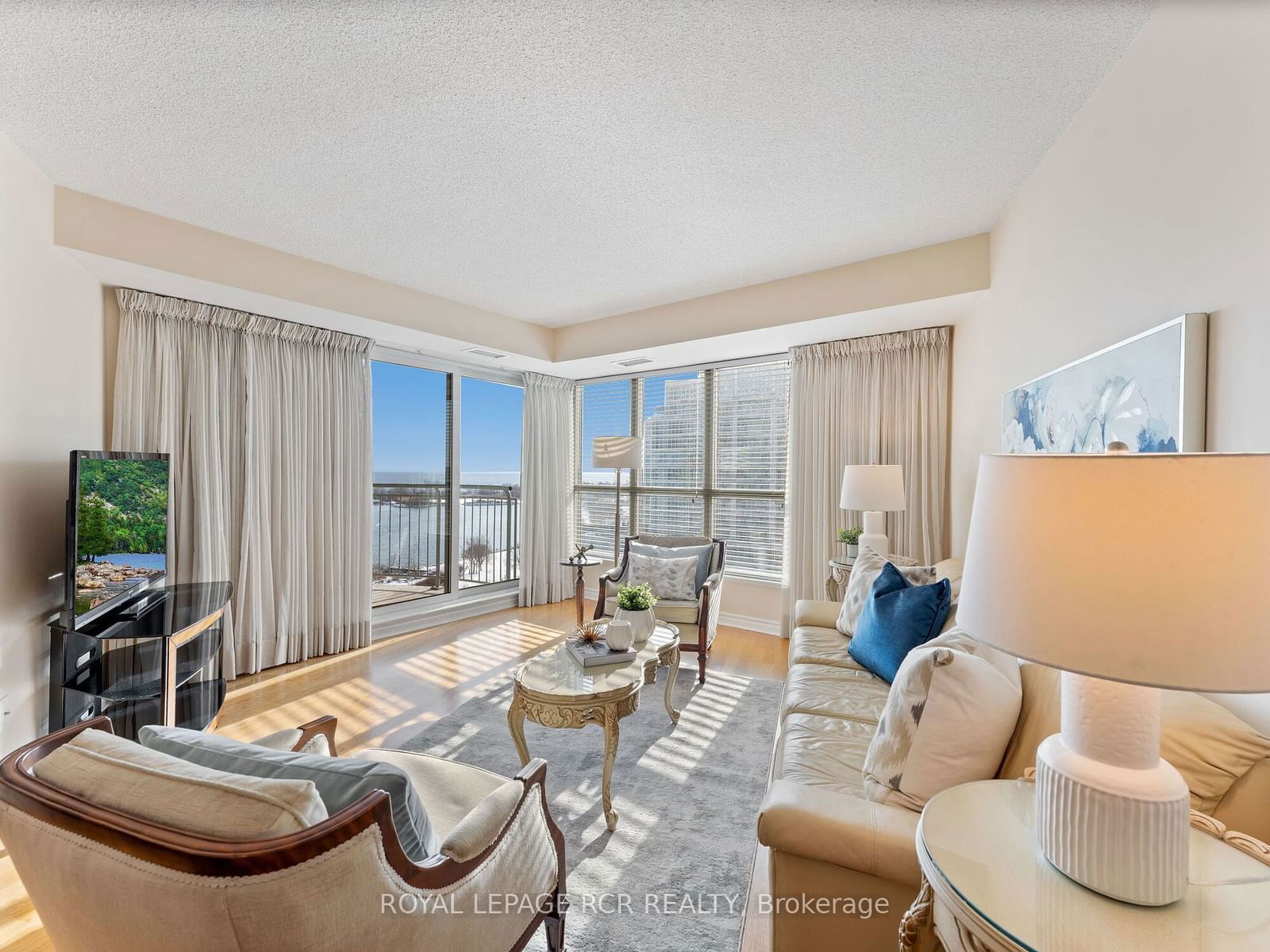 2111 Lake Shore Blvd W, unit 1116 for sale