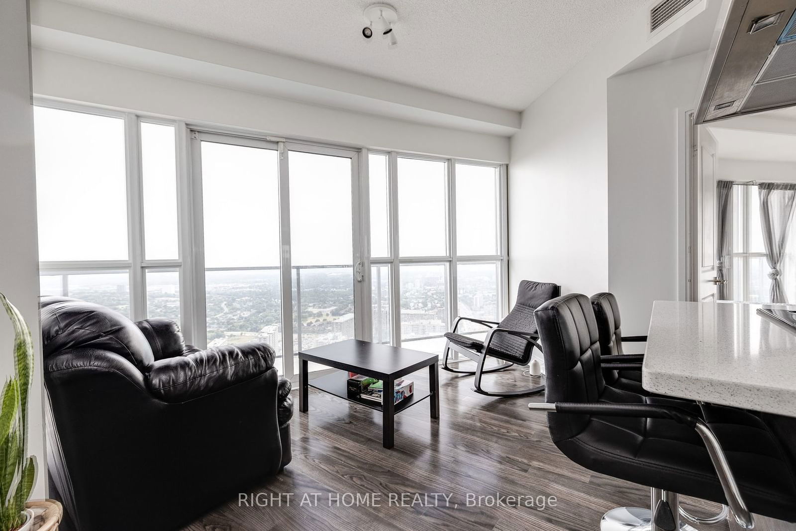 60 Absolute Ave, unit 4901 for rent