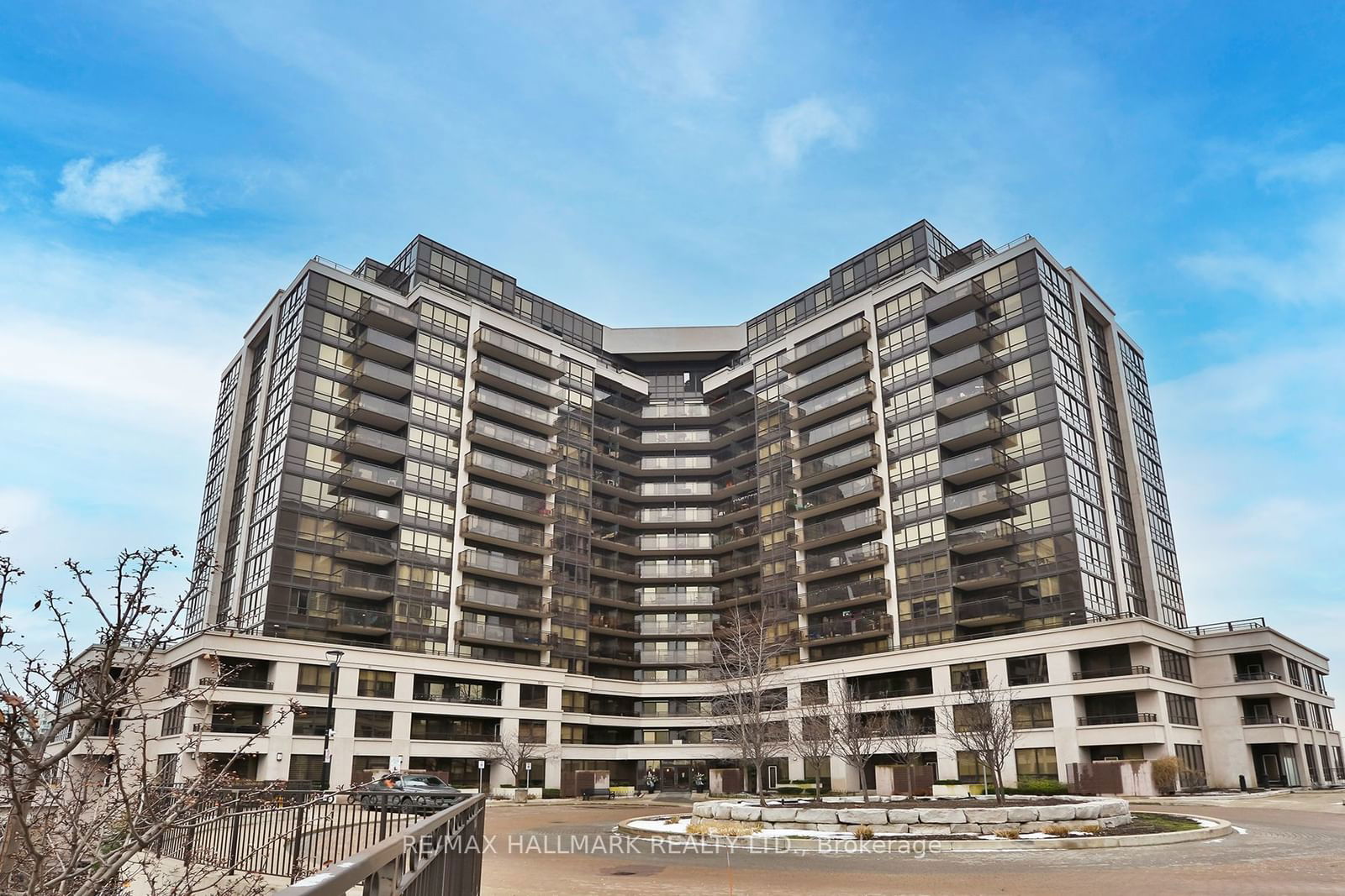 1060 Sheppard Ave W, unit 812 for rent