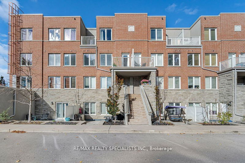 5 Richgrove Dr, unit 212 for sale