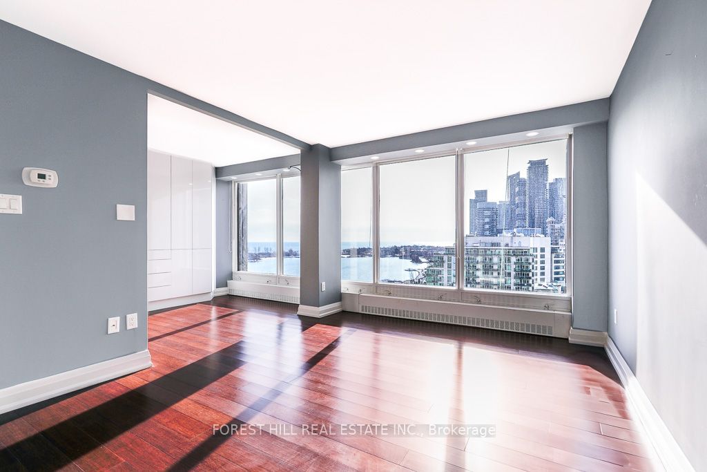 2045 Lake Shore Blvd W, unit 1504 for rent