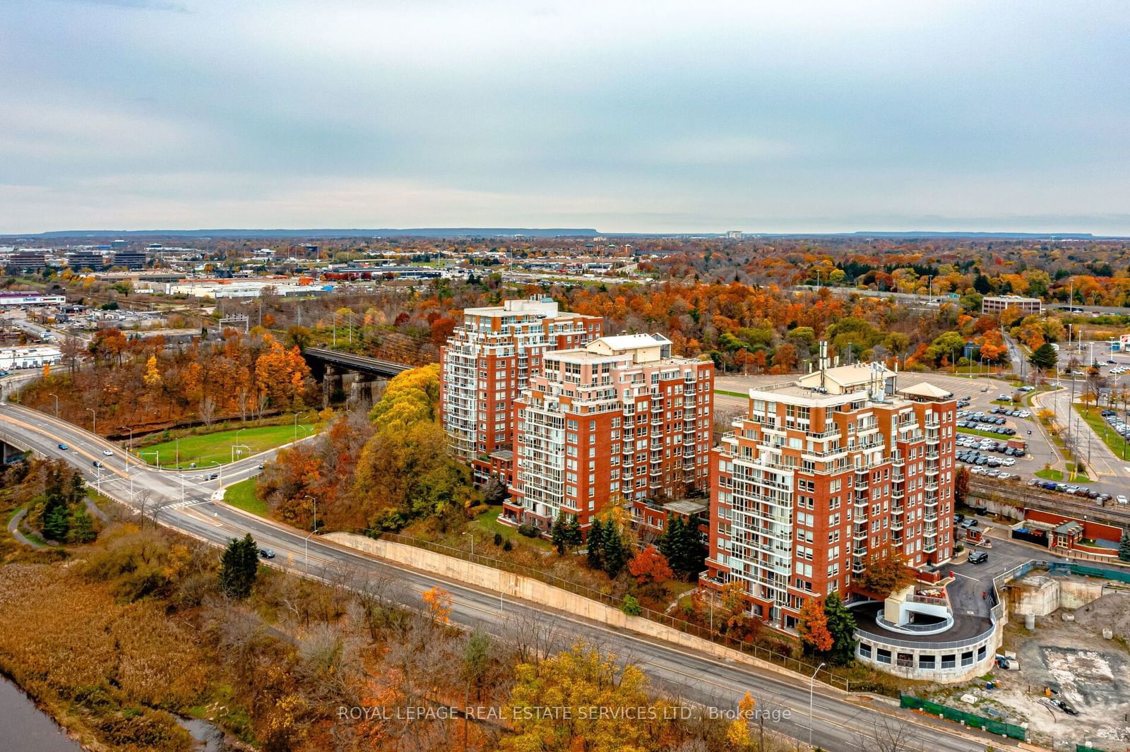 Oakridge Heights III Condos, Oakville, Toronto