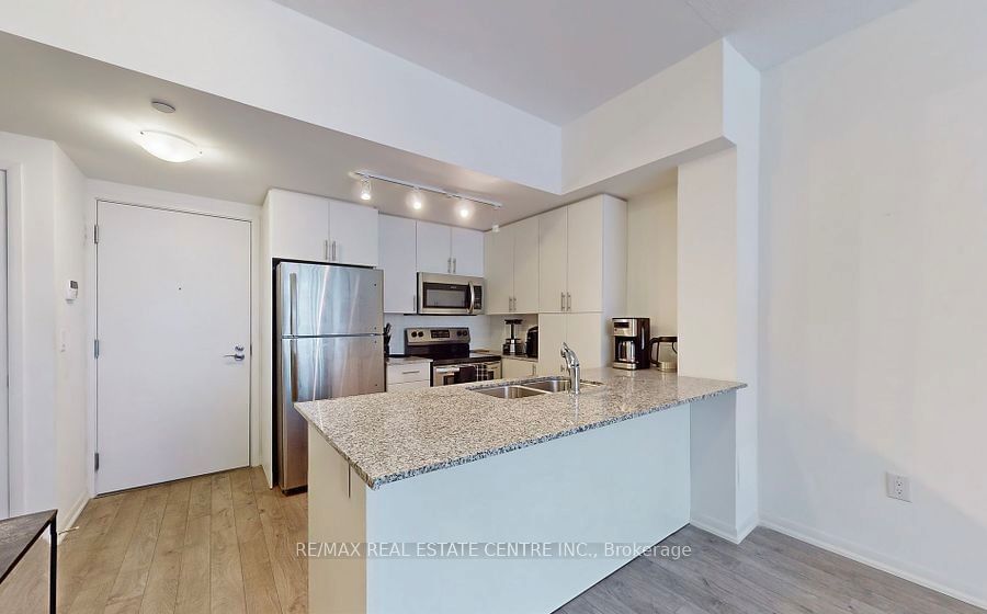 3091 Dufferin St, unit 829 for rent