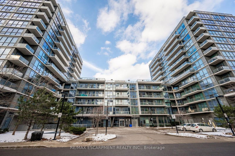 1185 The Queensway S, unit 112 for sale