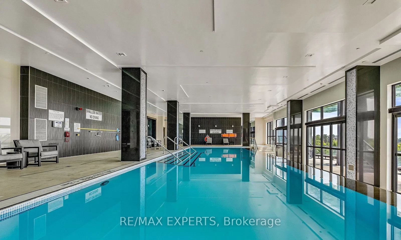 17 Zorra St, unit 2101 for rent