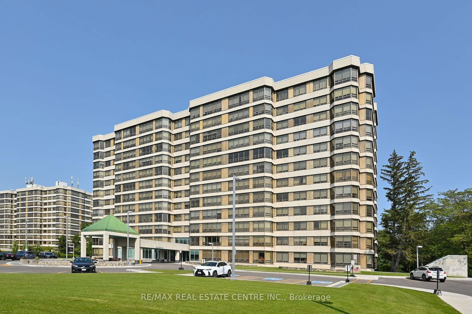 320 Mill St S, unit 1203 for sale