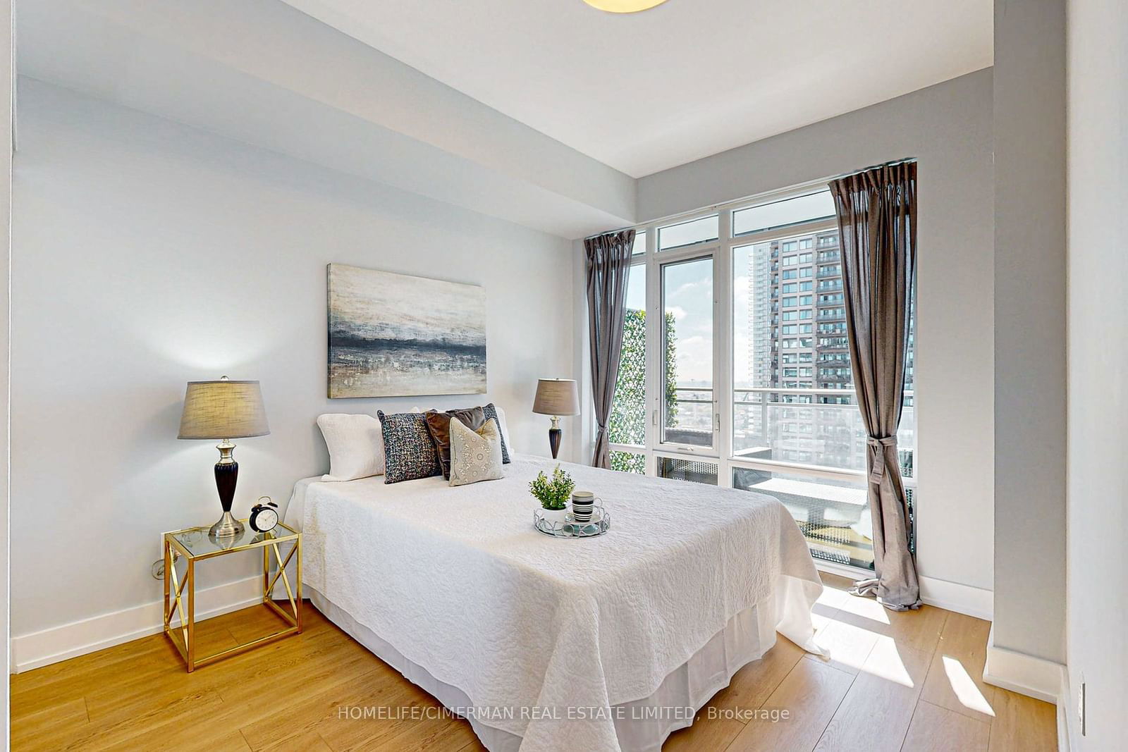 360 Square One Dr, unit 1906 for sale