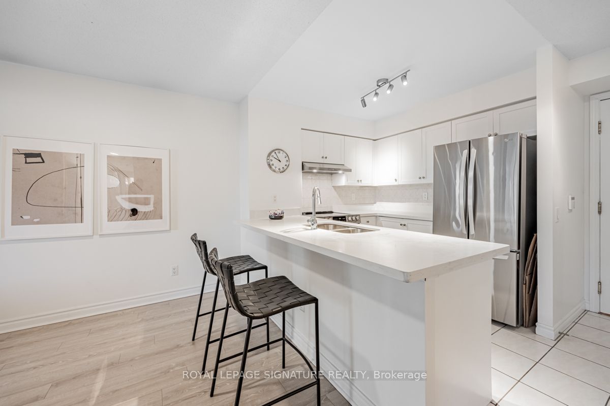 35 Kingsbridge Garden Circ, unit 413 for sale