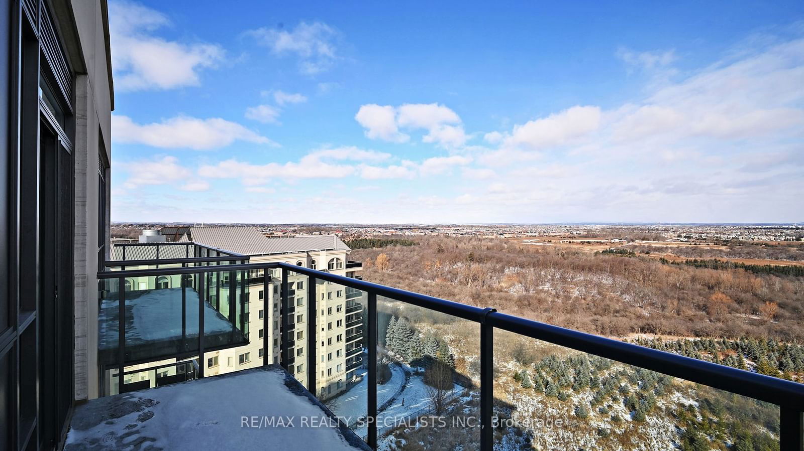 45 Yorkland Blvd, unit 1105 for sale