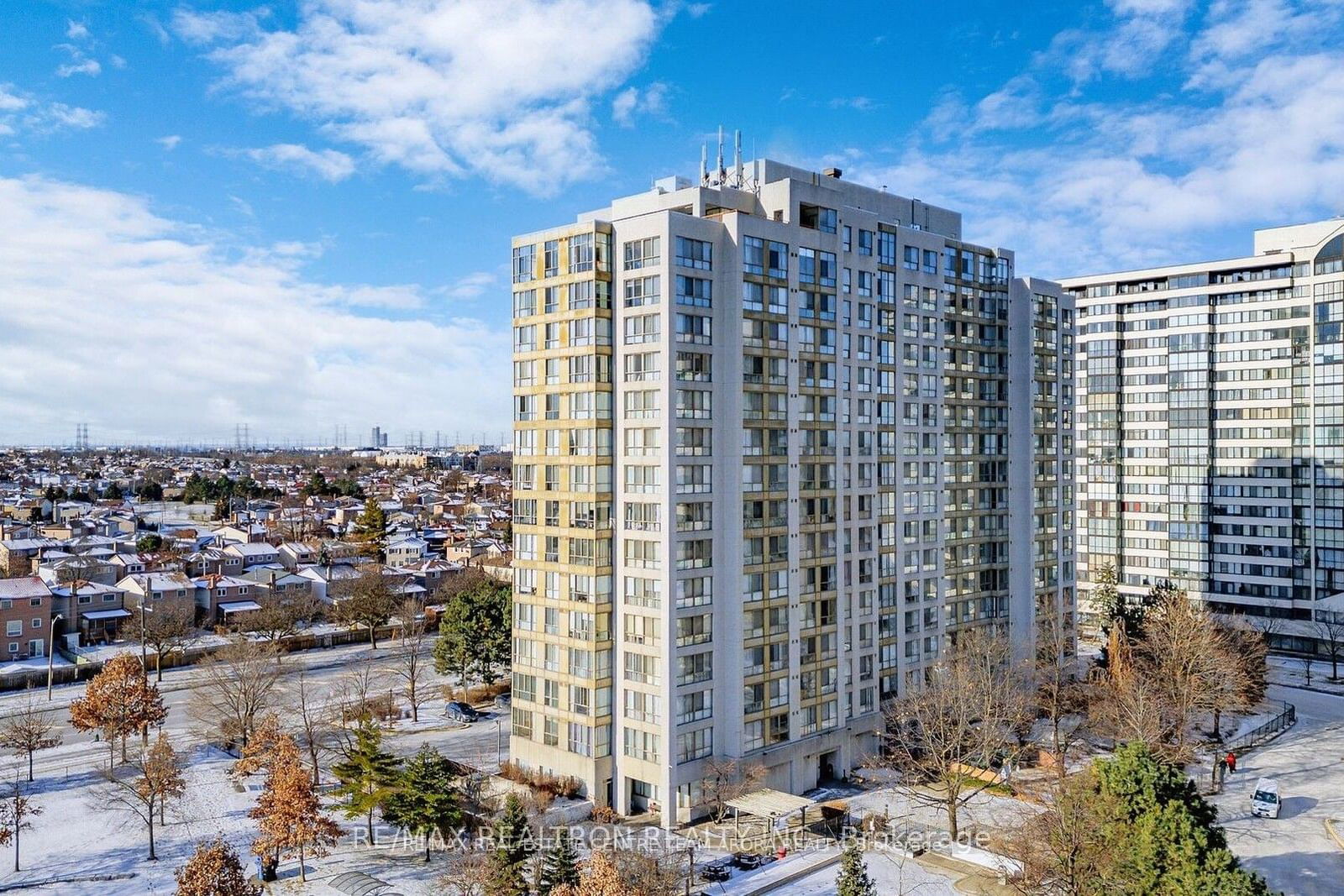 Rowntree Mill Condos, Etobicoke, Toronto