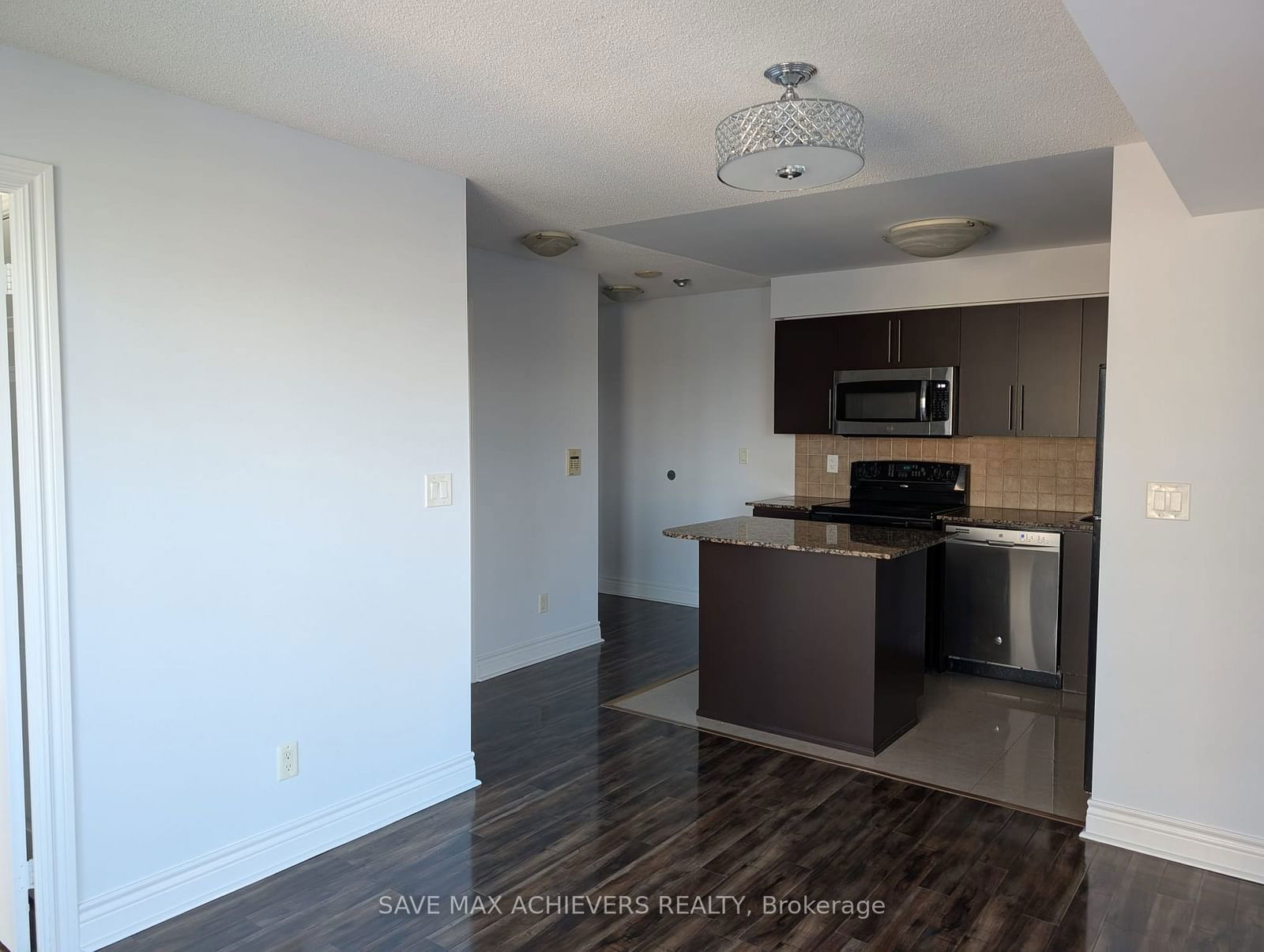 310 Burnhamthorpe Rd W, unit 1905 for rent