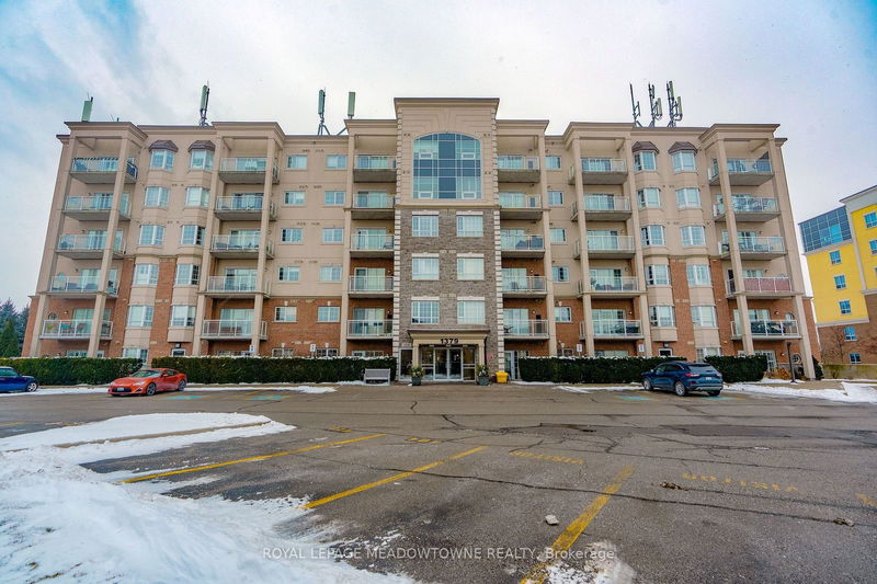 1379 Costigan Rd E, unit 308 for sale