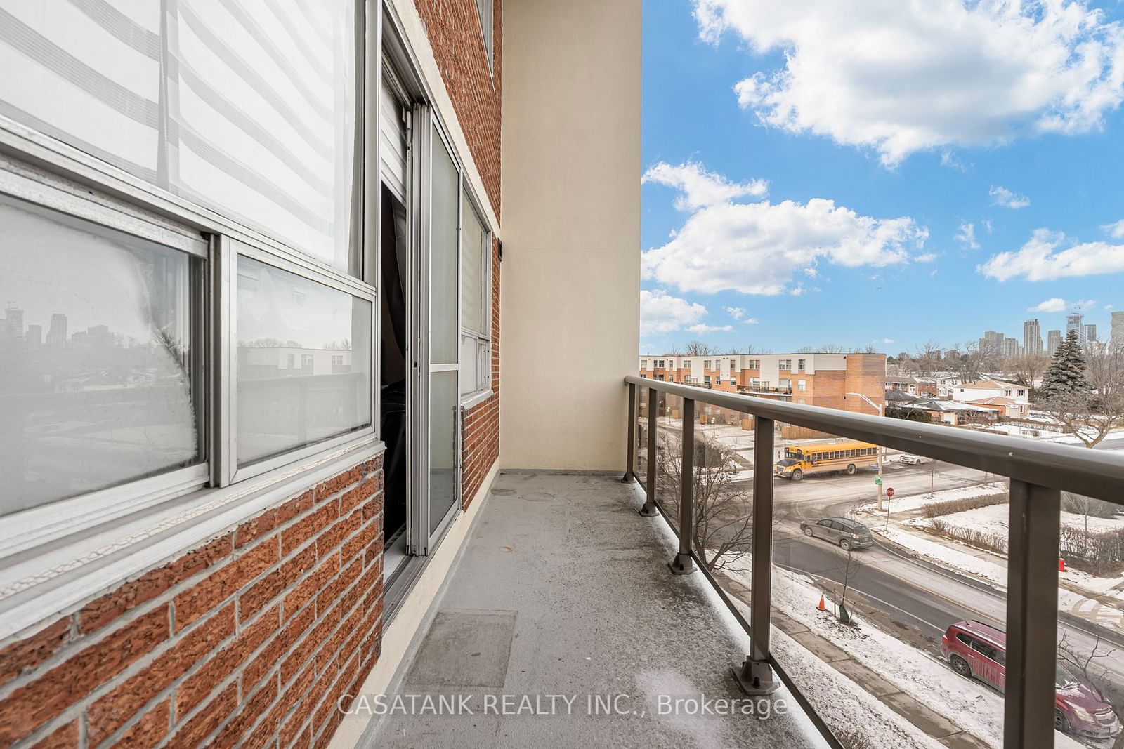 1050 Stainton Dr, unit 308 for sale