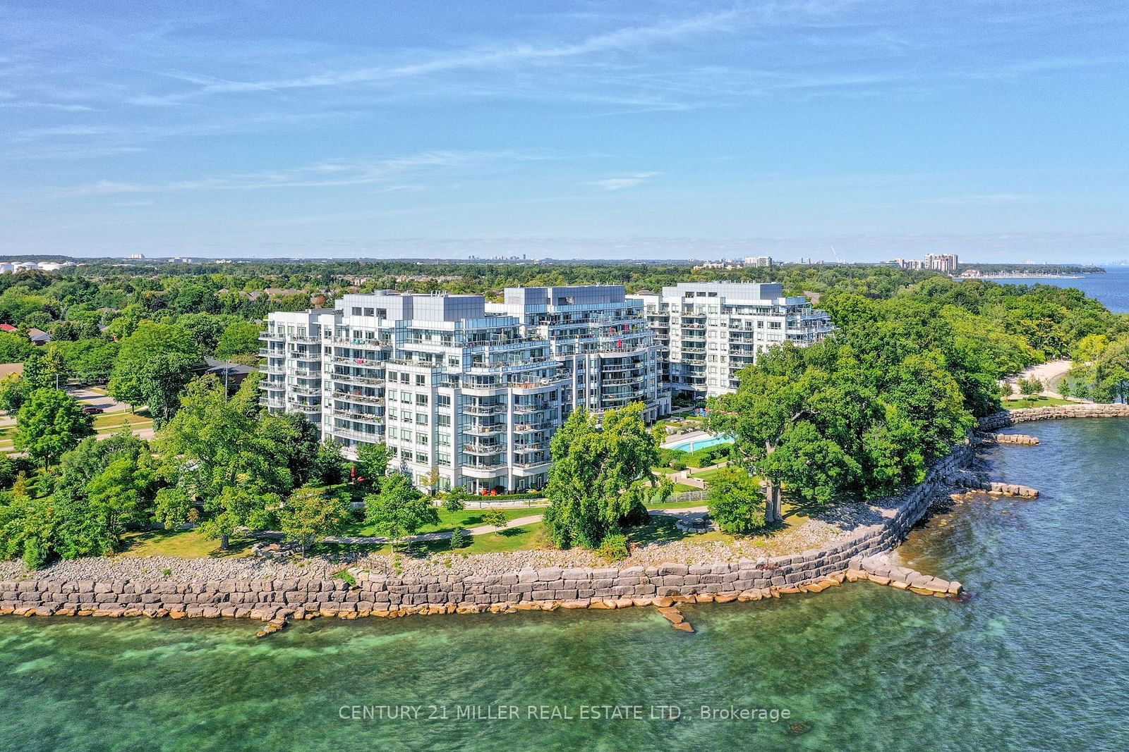 3500 Lakeshore Rd W, unit 129 for sale