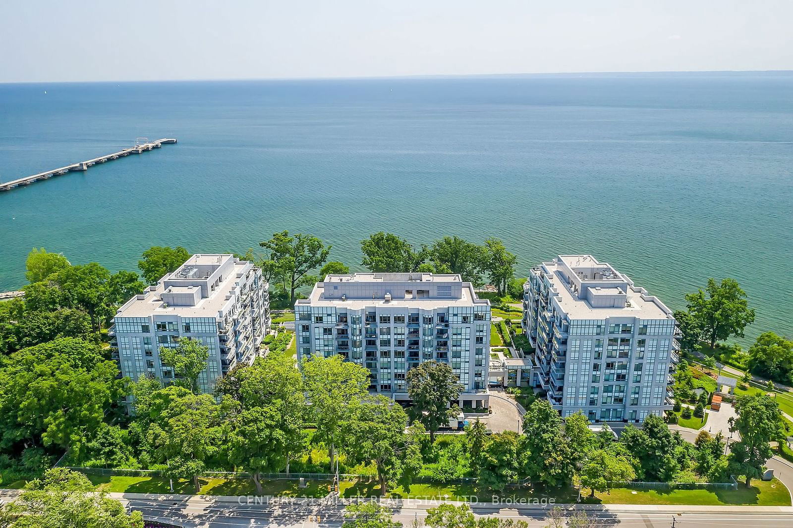 3500 Lakeshore Rd W, unit 129 for sale