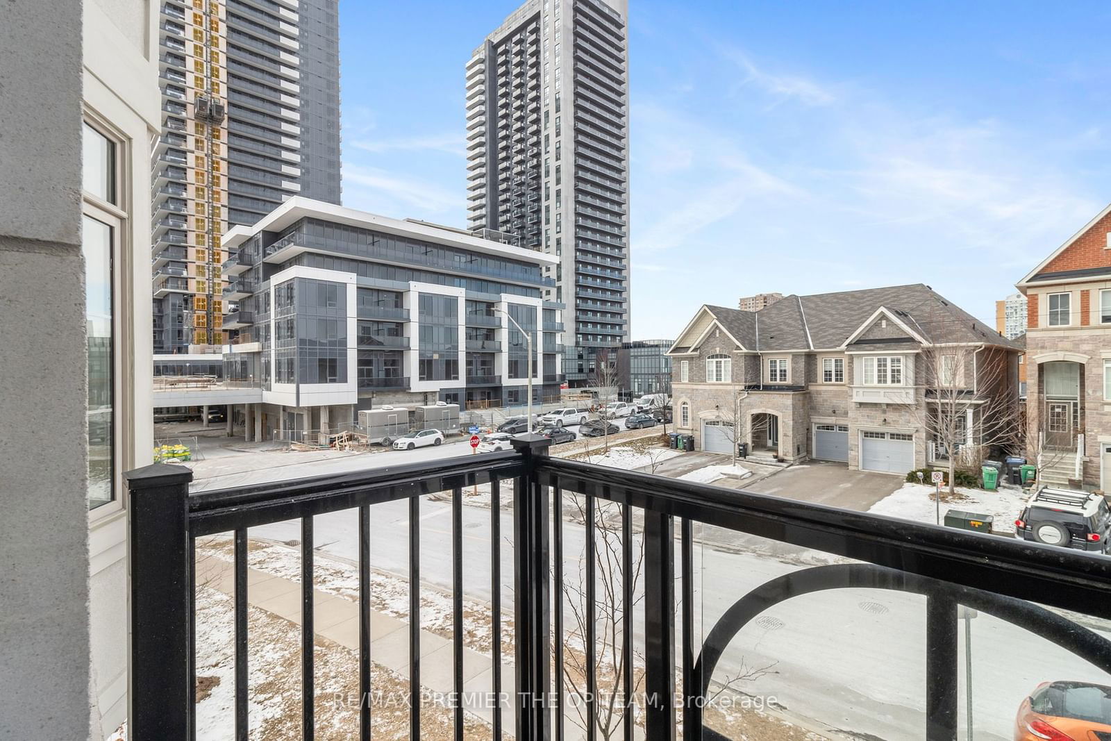 Summit City Centre Townhomes, Mississauga, Toronto