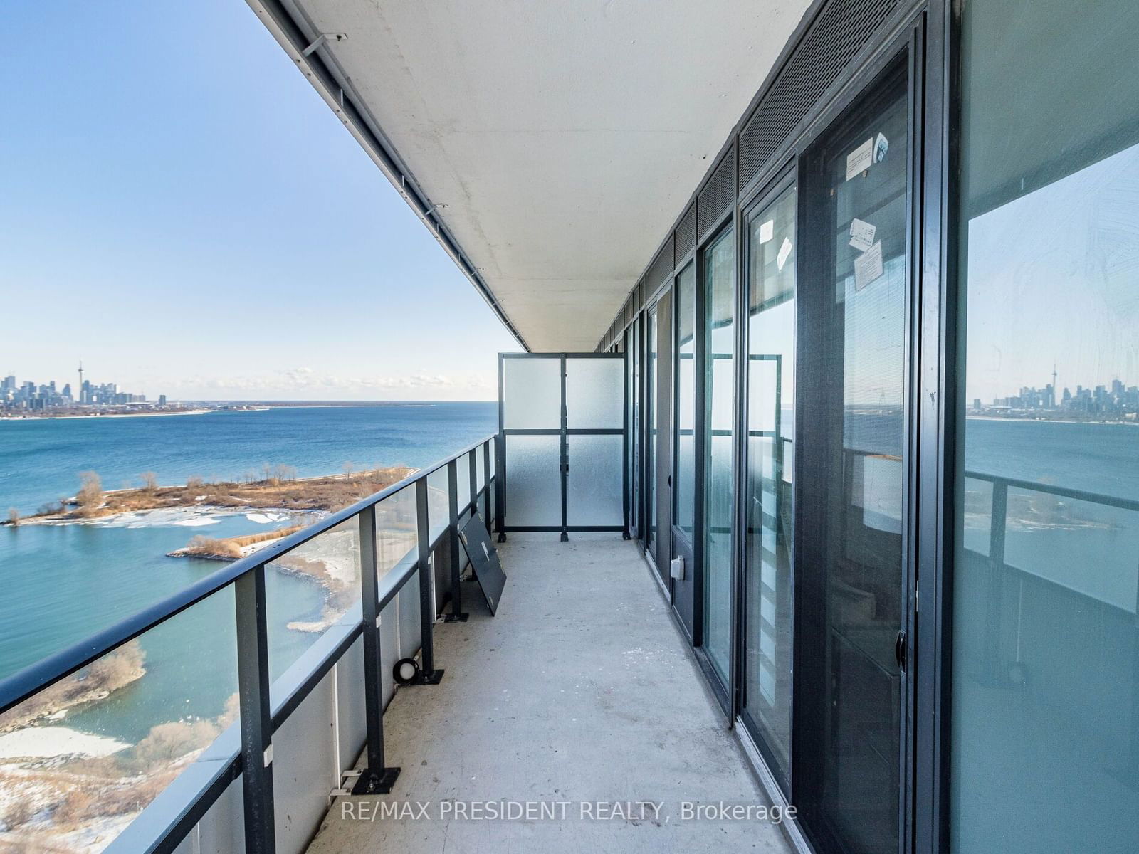 20 Shore Breeze Dr, unit 2704 for sale