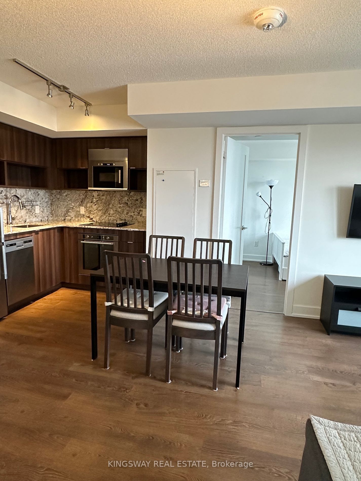 7 Mabelle Ave, unit 2607 for rent