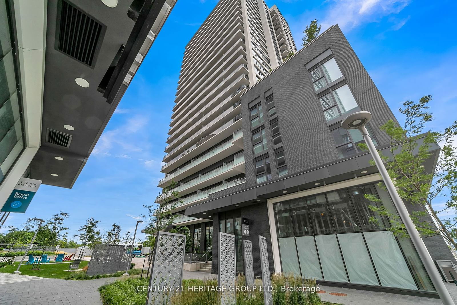 30 Samuel Wood Way, unit 1701 for rent