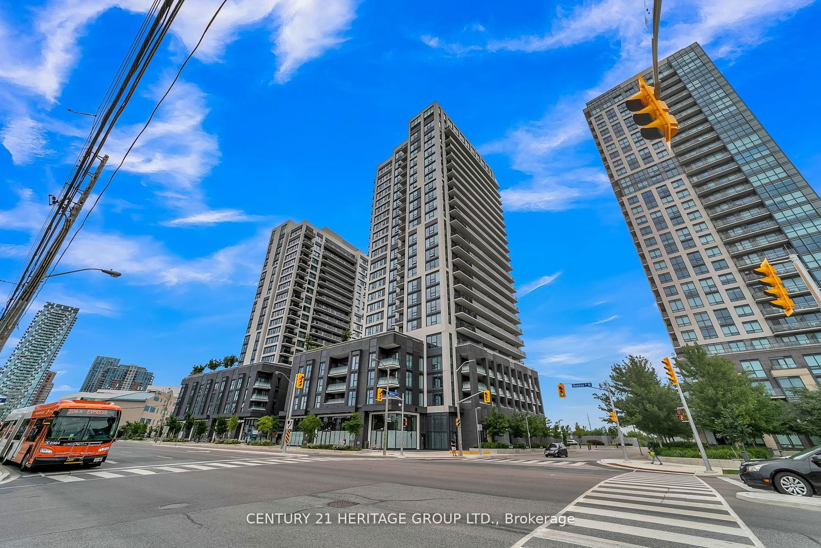 30 Samuel Wood Way, unit 1701 for rent