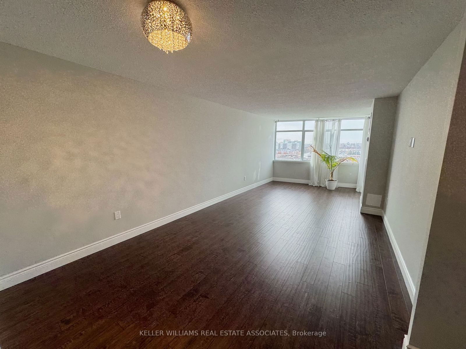 3100 Kirwin Ave, unit 1006 for rent