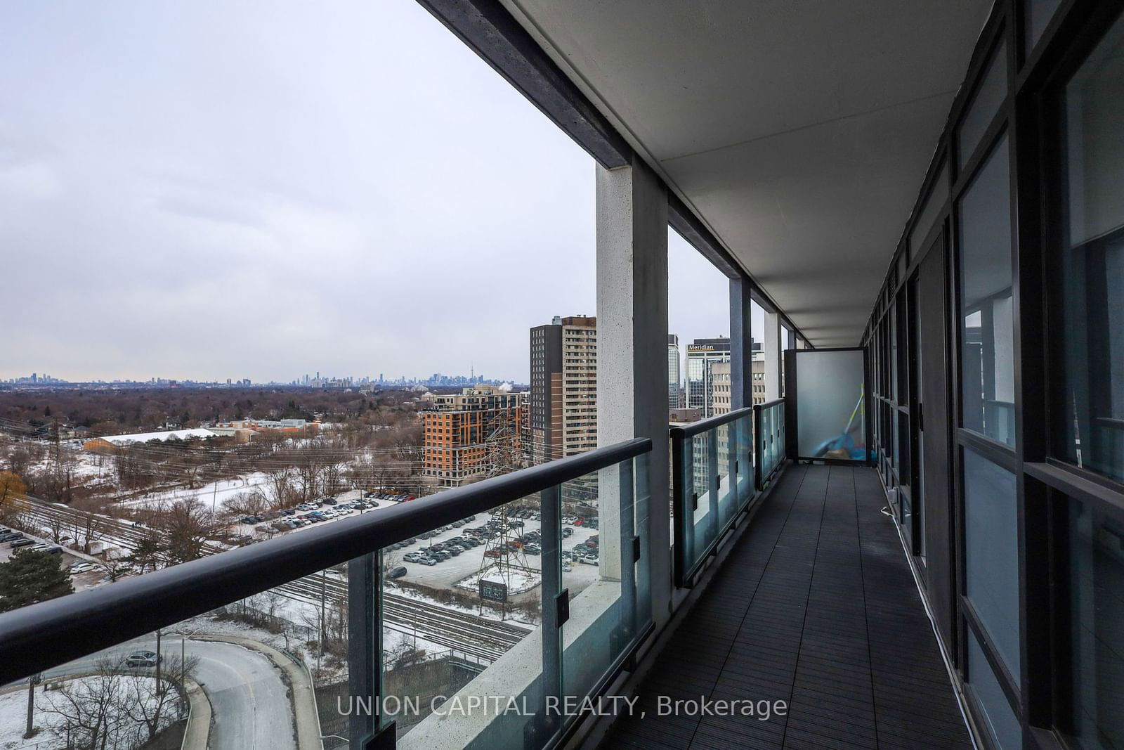 5 Mabelle Ave, unit 1436 for rent