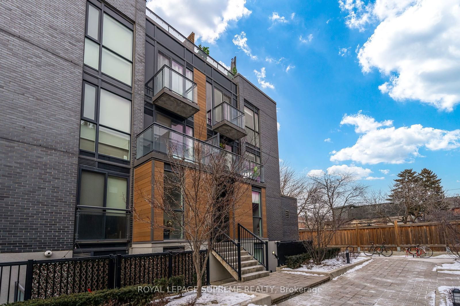 Wallace Walk Townhomes, West End, Toronto