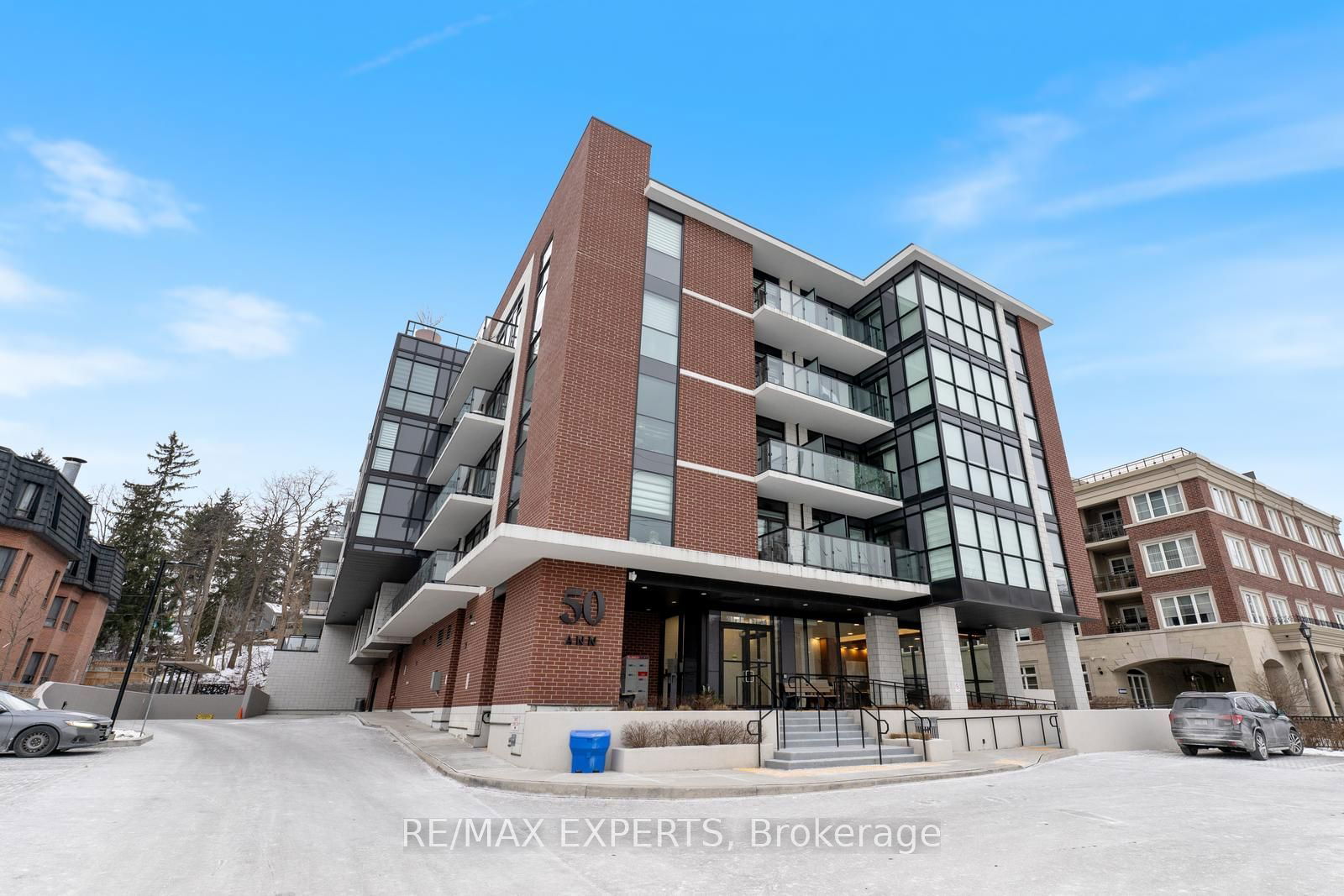 50 Ann St, unit 315 for sale