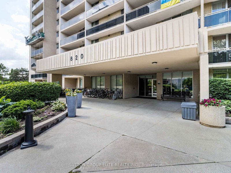 820 Burnhamthorpe Rd, unit 1605 for sale