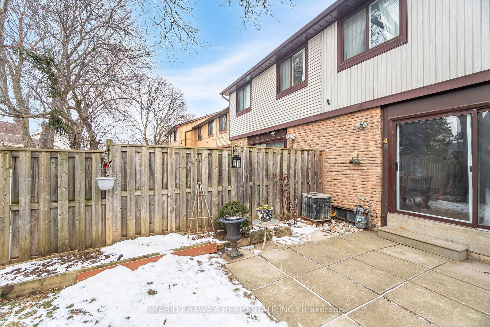 Falconer & Charing Townhomes, Mississauga, Toronto