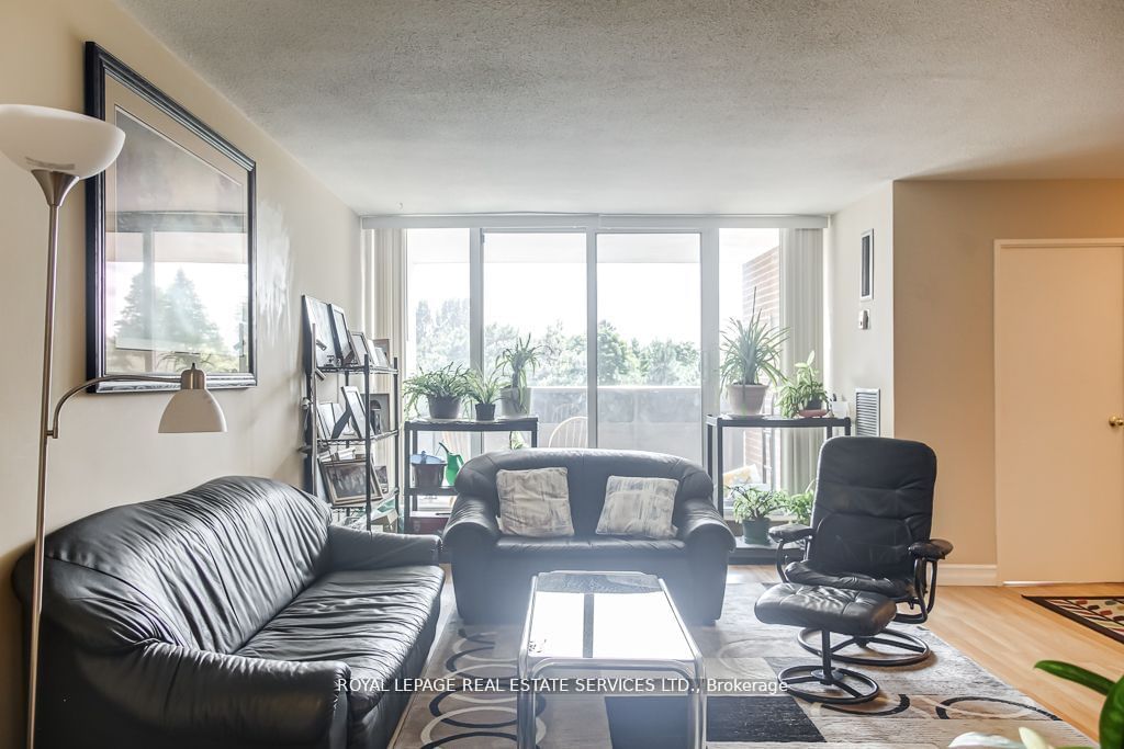 625 The West Mall, unit 303 for sale