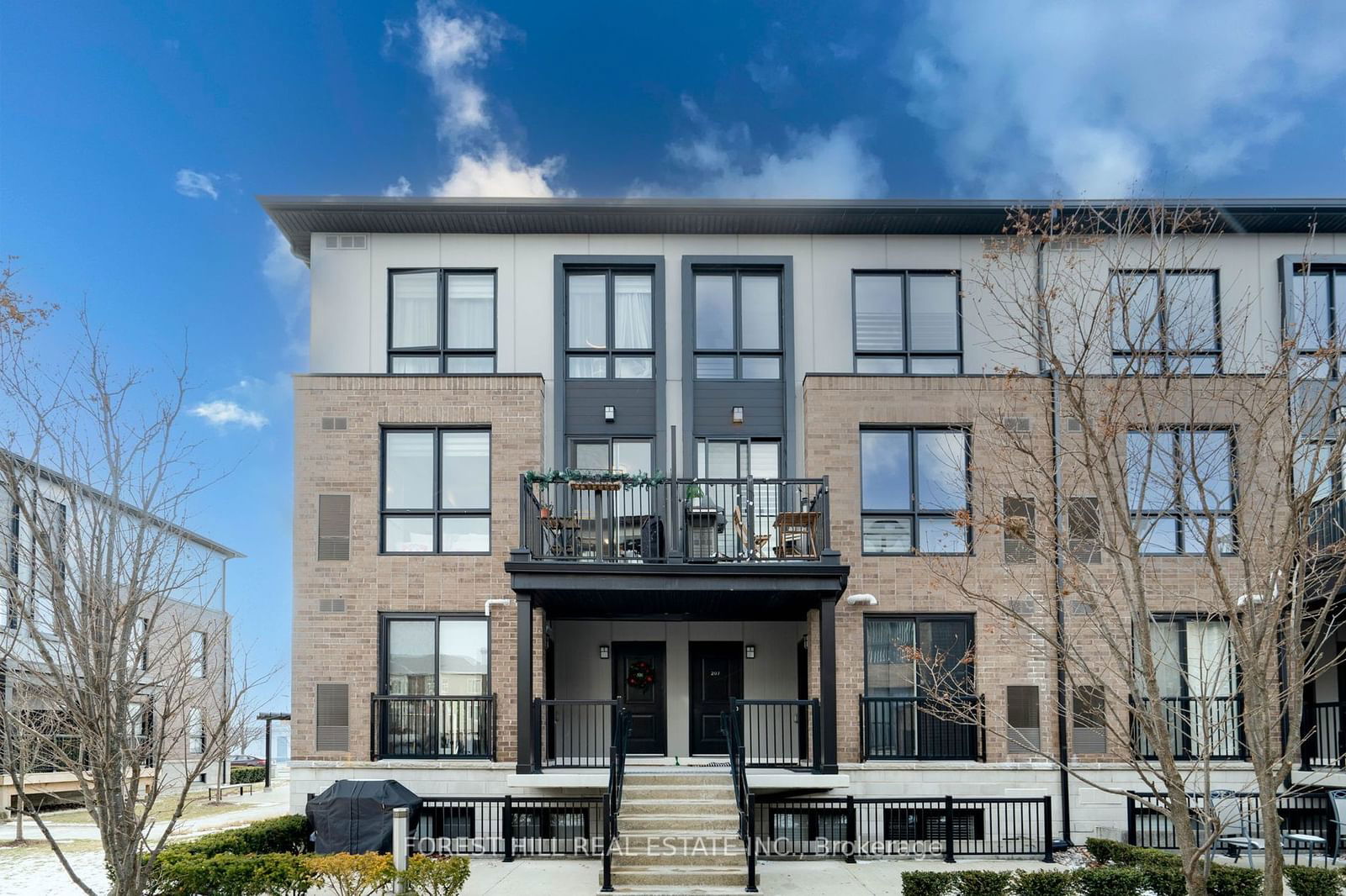 Stax on Main Townhomes, Milton, Toronto