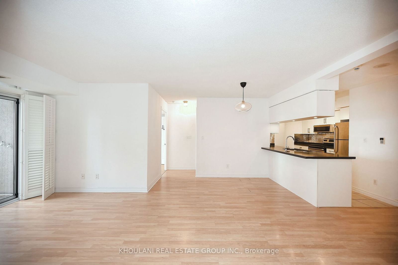 3888 Duke Of York Blvd, unit 2631 for rent