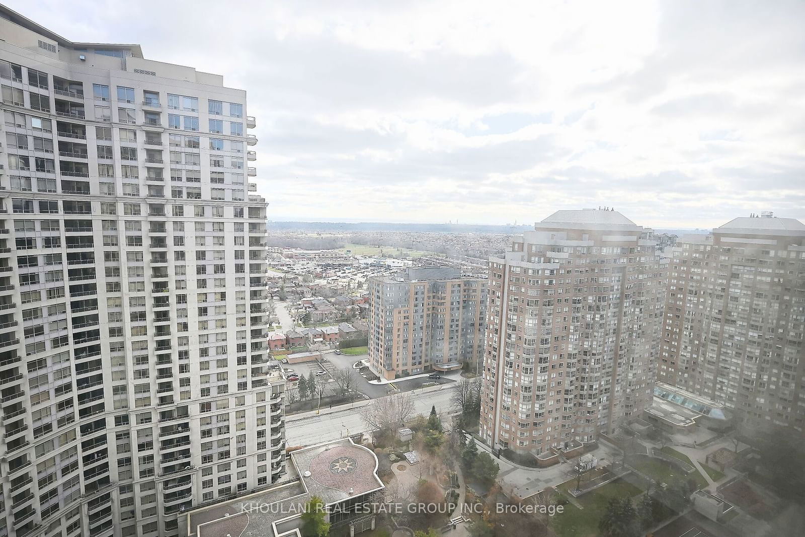 3888 Duke Of York Blvd, unit 2631 for rent