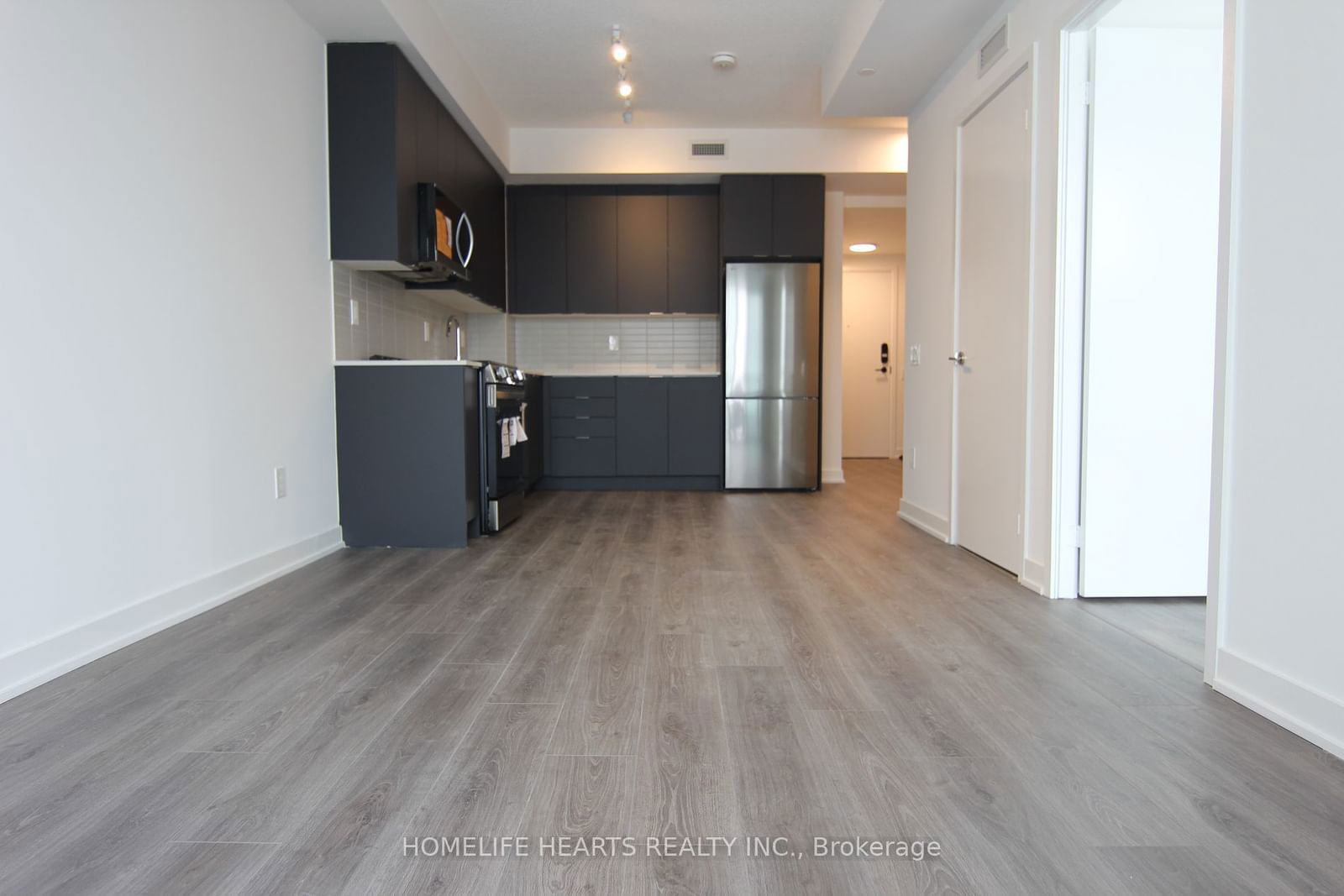 225 Malta Ave, unit 1310 for rent