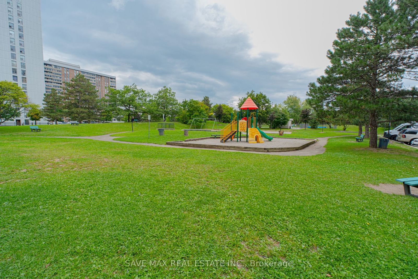 Shaw Towers Condos, Brampton, Toronto