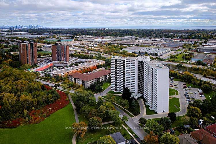 530 Lolita Condos, Mississauga, Toronto