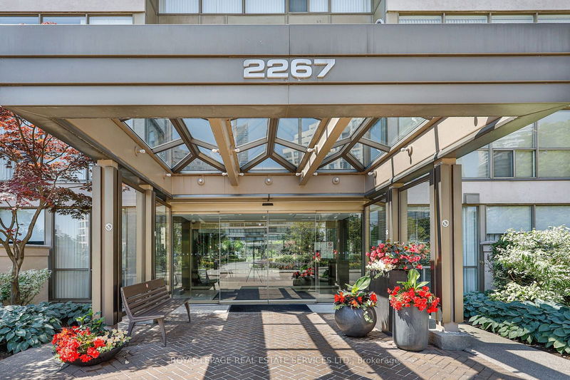 2267 Lake Shore Blvd W, unit 1204 for rent